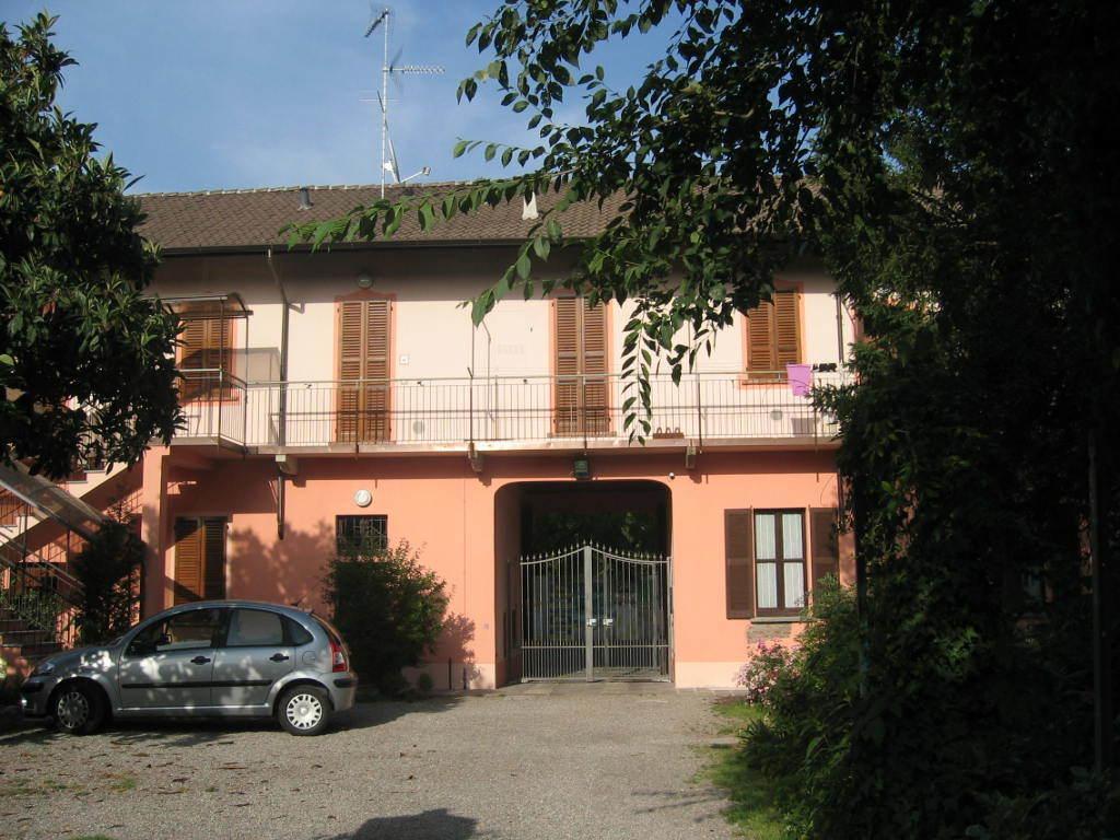 Le Petit Fleur Hotel Bareggio Buitenkant foto