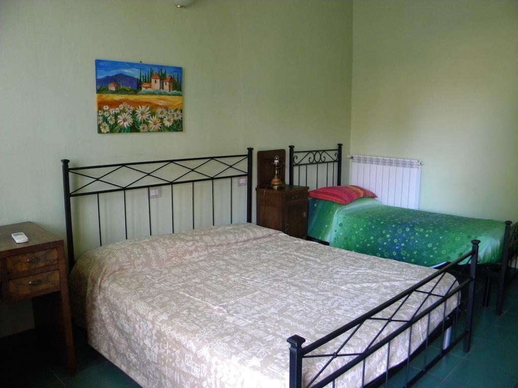 Le Petit Fleur Hotel Bareggio Buitenkant foto